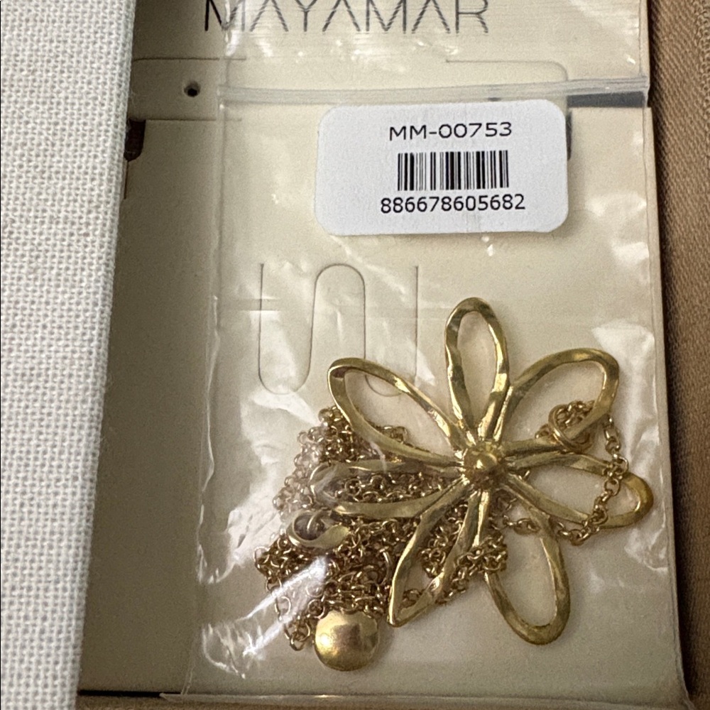 Mayamar 24k Gold Plated Handcrafted Flower Pendant Necklace 16" - 18" - Picture 7 of 7